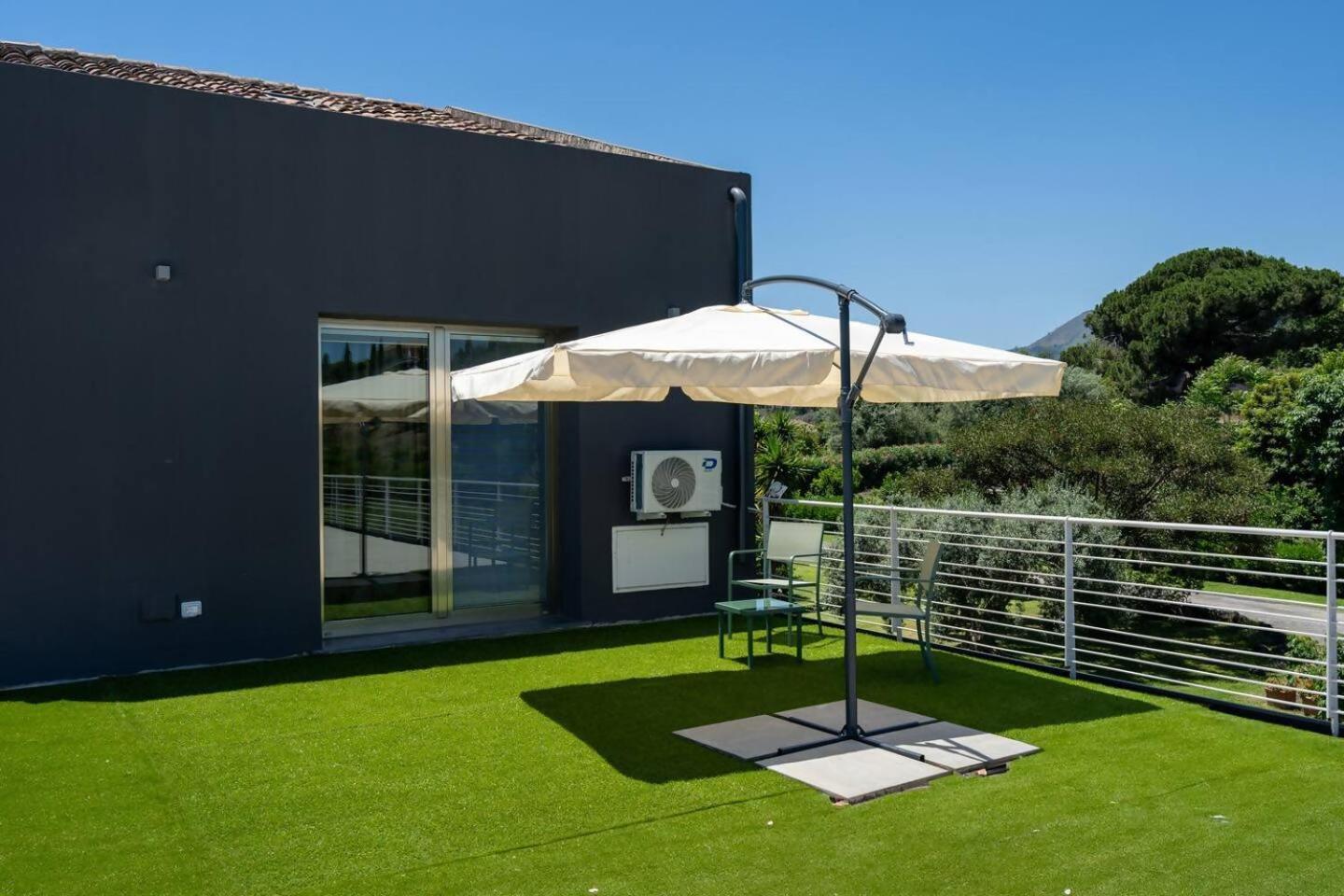Holiday home Persea Santa Venerina