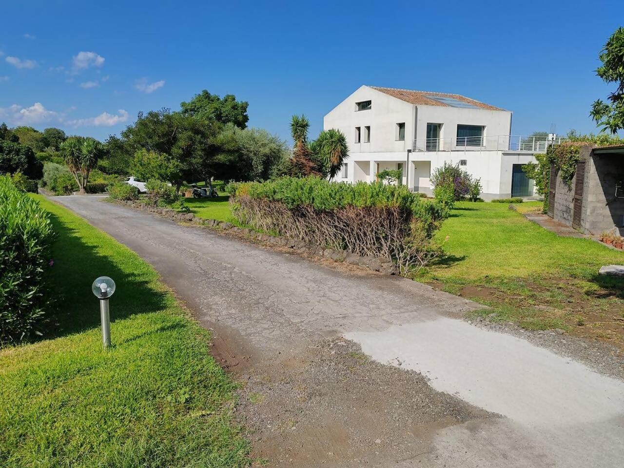 Persea Holiday home Santa Venerina
