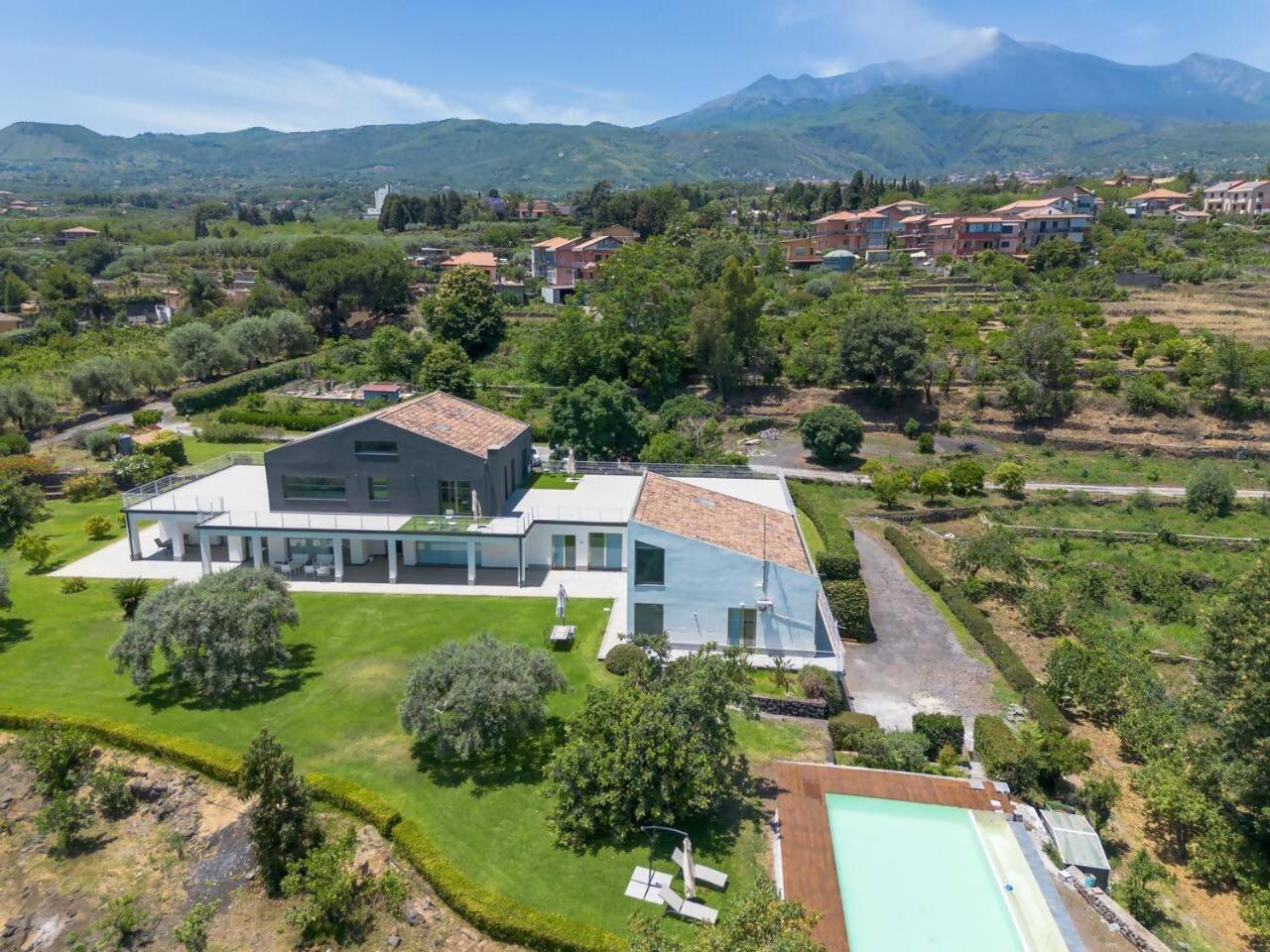 Persea Holiday home