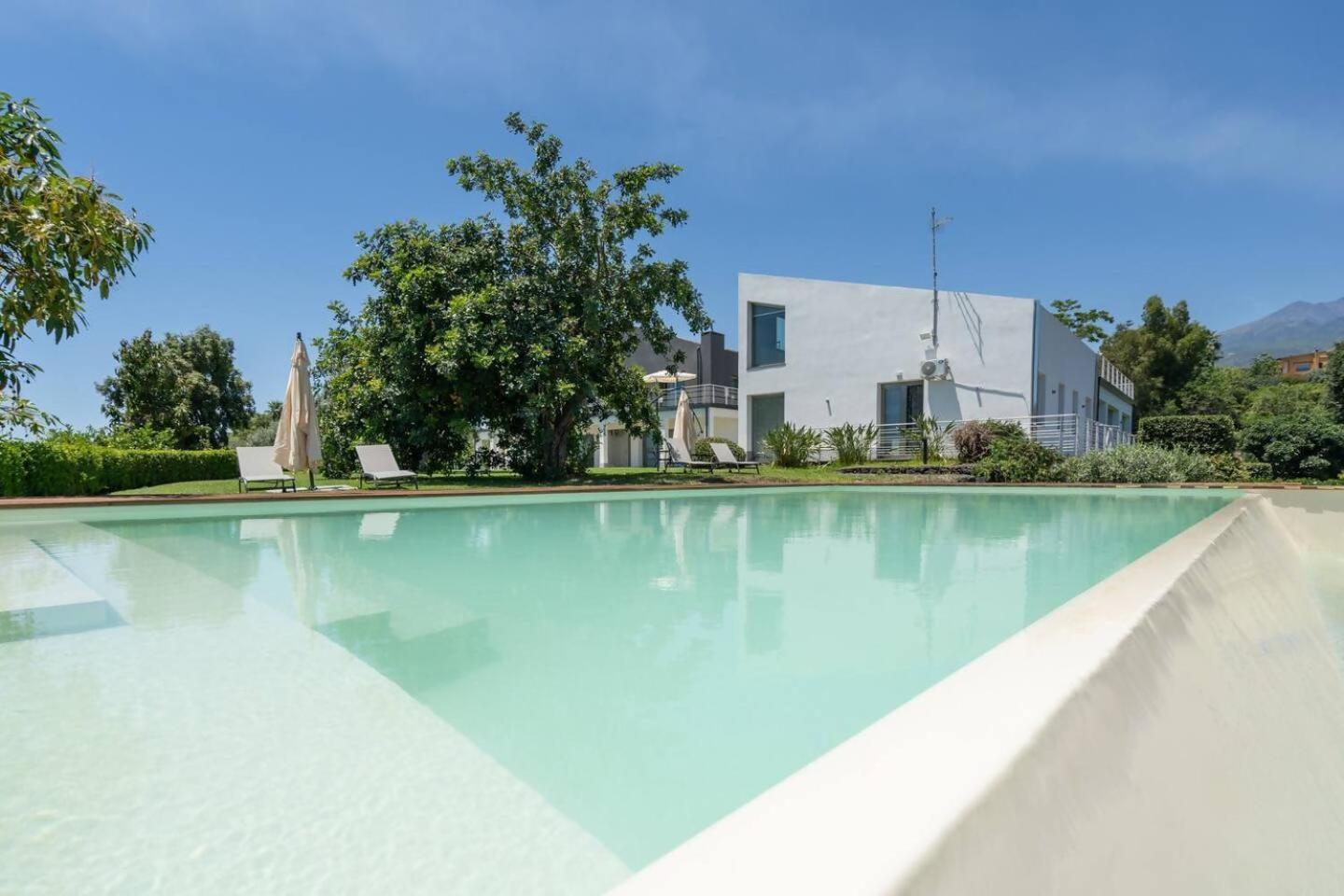 Persea Holiday home Santa Venerina